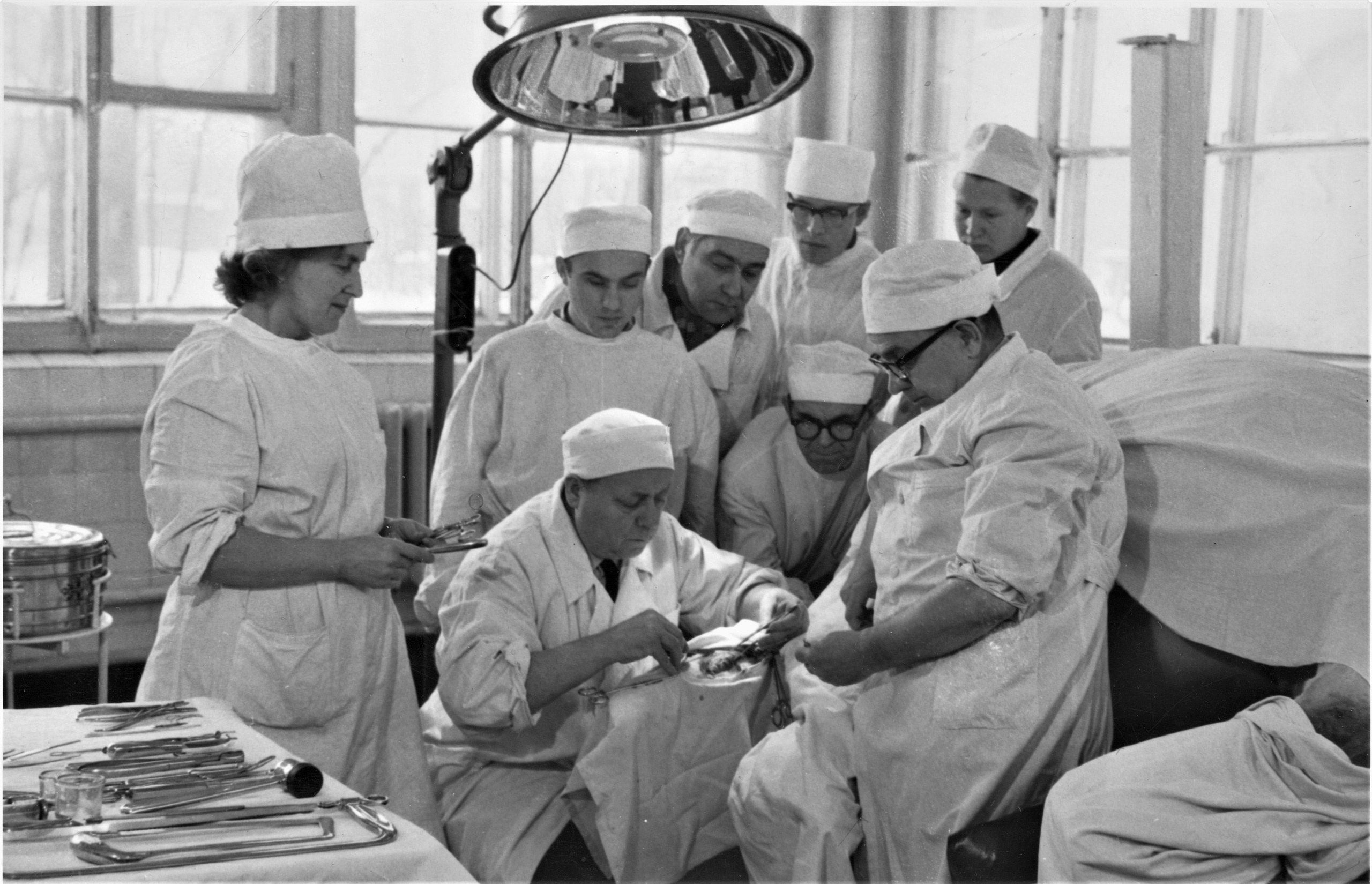 Историческая фотография учебной операции